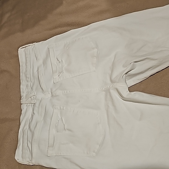 STUNNING GOOD AMERICAN WHITE DISTRESSED RAW EDGE JEANS - Picture 9 of 11